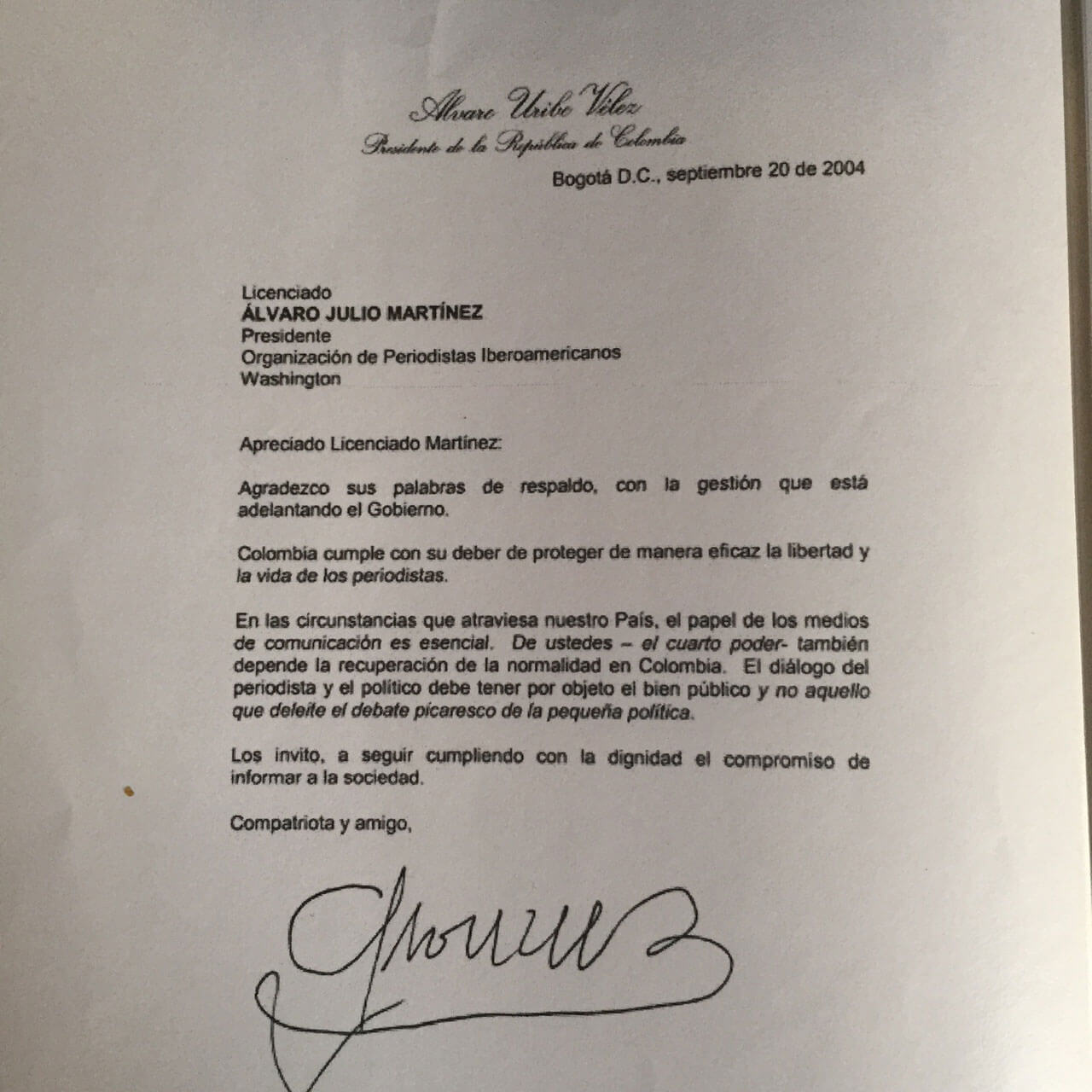 Carta de Alvaro Uribe Velez